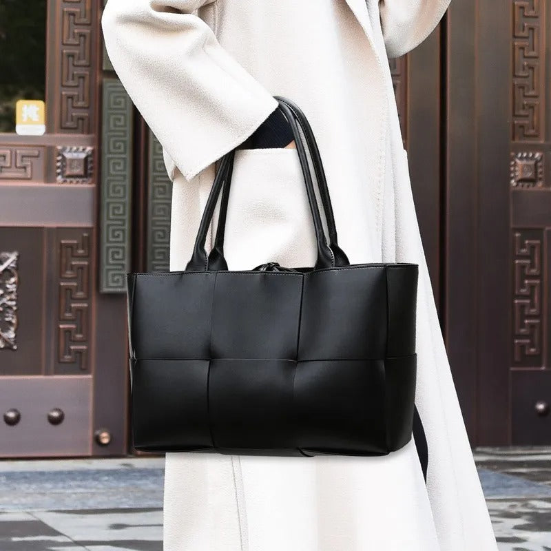 Woven Tote Bag - Effortless Elegance